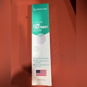 Clarifying Acne Treatment Serum - Green/White